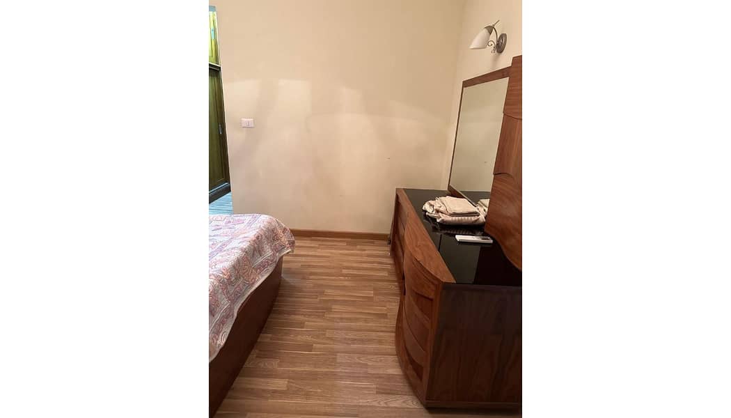 4 WhatsApp Image 2025-11-09 at 11.05. 04 AM (1). jpg