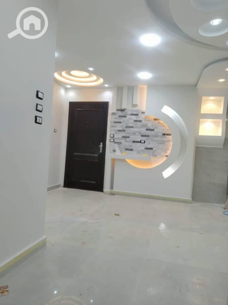 2 WhatsApp Image 2025-11-09 at 13.51. 07_3ecbf4e8. jpg