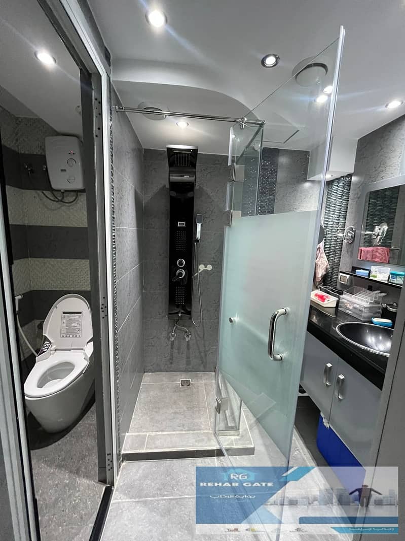 5 3d15ab8d-87d8-408e-af2a-a4ac1ec9eeb8. jpg