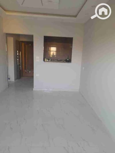 شقة 2 غرفة نوم للبيع في حدائق اكتوبر، الجيزة - 10005. jpg