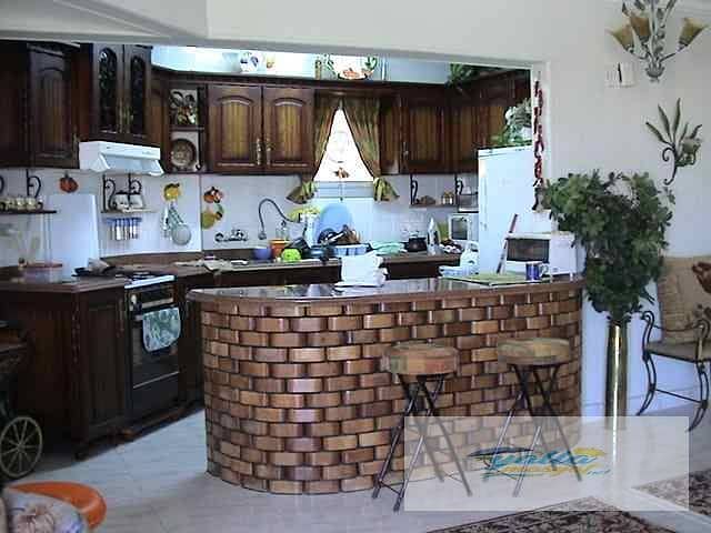 9 68f74fca1a927_uploads68f74fca1a840. jpeg