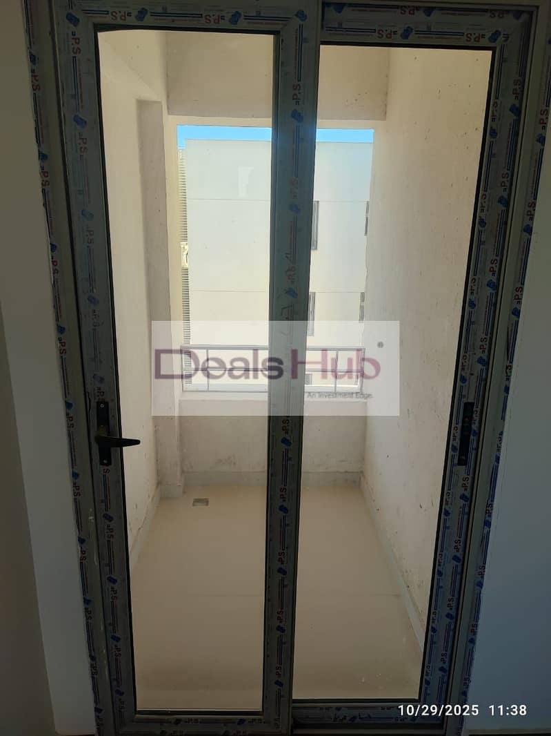 7 d9291216-ab15-4820-881a-c87d05224809. jpg