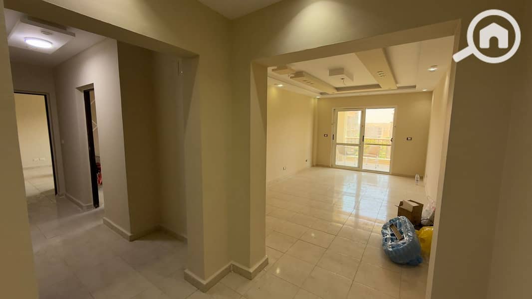 8b5a76c3-cc5e-41ae-b006-19aa8338f4c9. jpg