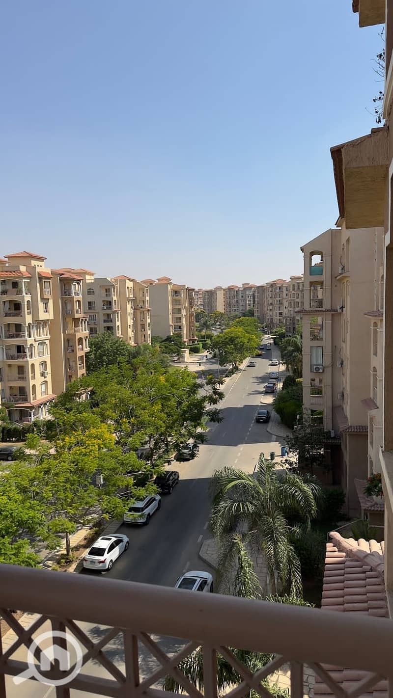 8 b7b615cb-0482-4fe2-a2c8-5d4ede2cc3c4. jpg