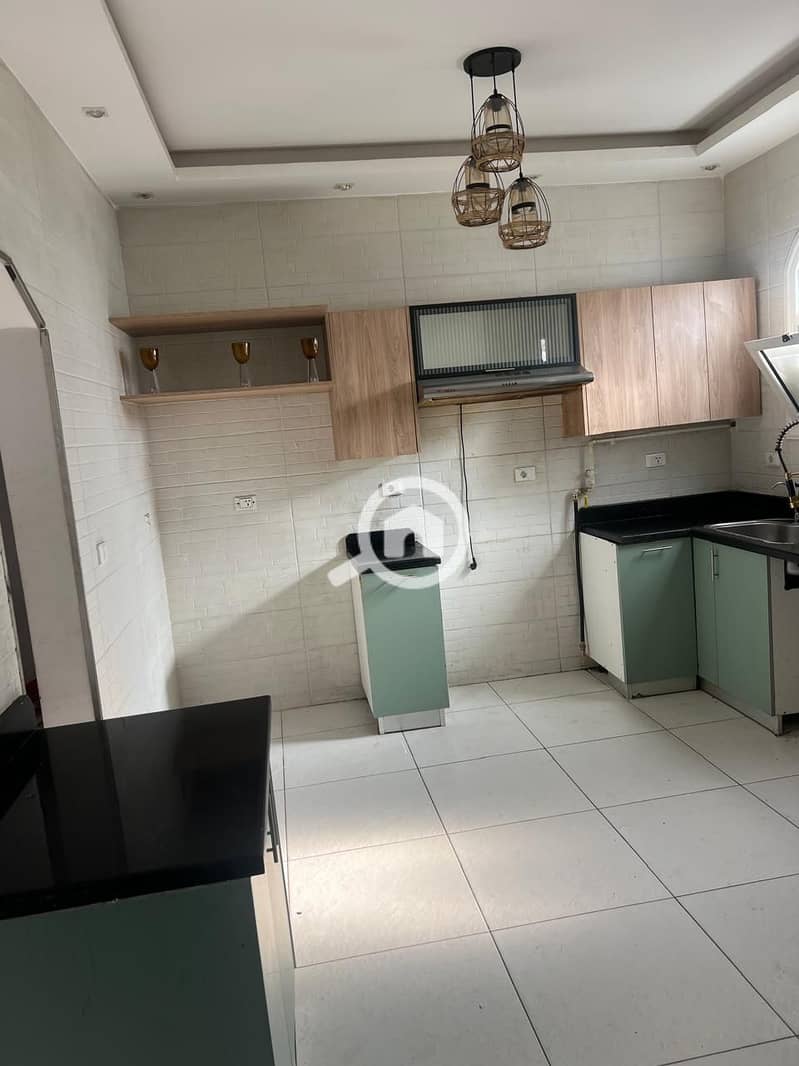 8 WhatsApp Image 2025-11-09 at 14.57. 30_4b489211. jpg