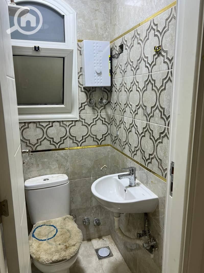 10 WhatsApp Image 2025-11-09 at 14.57. 30_262119a7. jpg