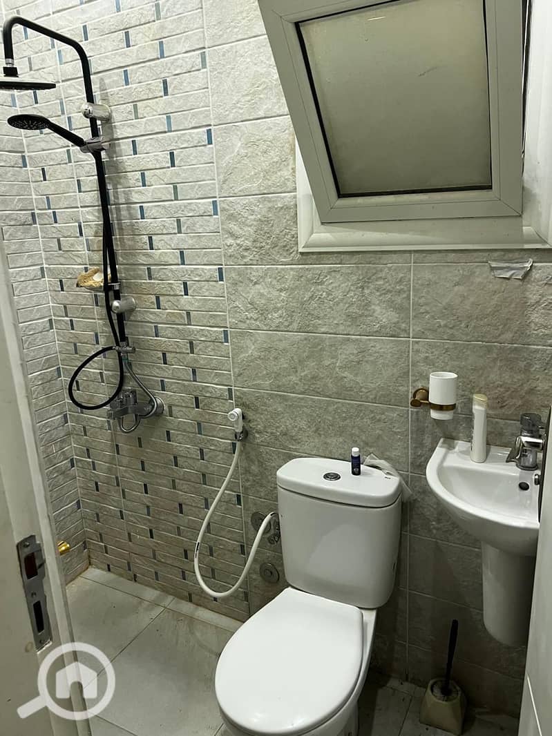 11 WhatsApp Image 2025-11-09 at 14.57. 31_8408fdc3. jpg