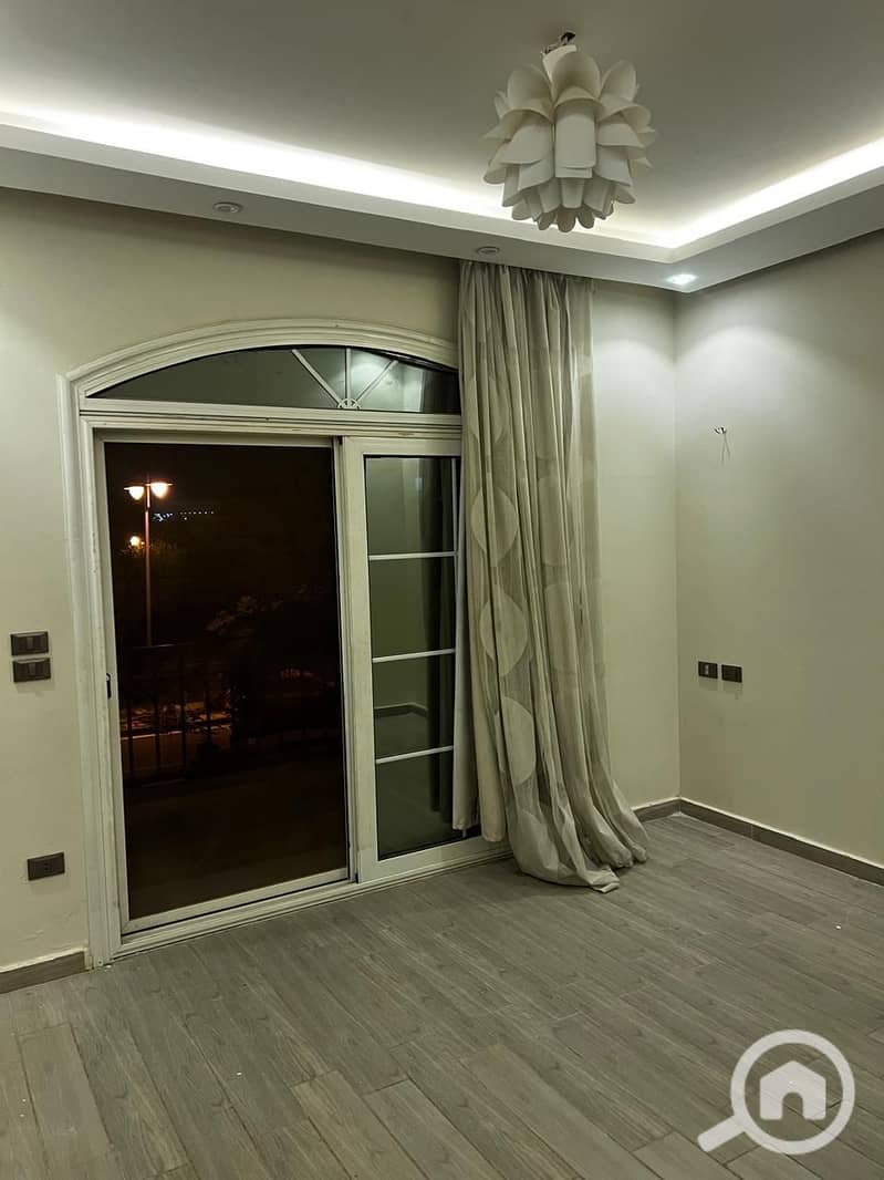 12 WhatsApp Image 2025-11-09 at 14.57. 31_84592340. jpg