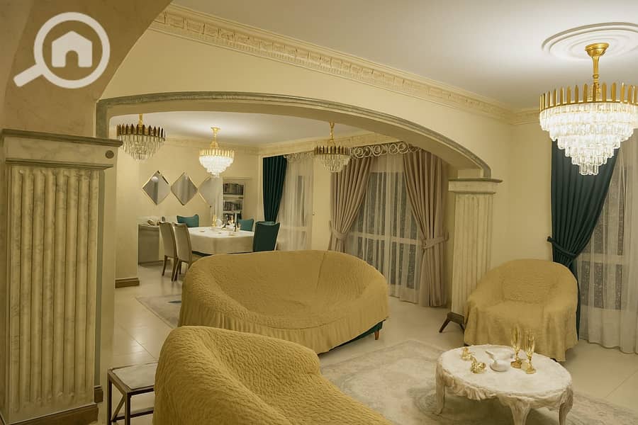 4 WhatsApp Image 2025-11-04 at 4.57. 03 PM (1). jpeg