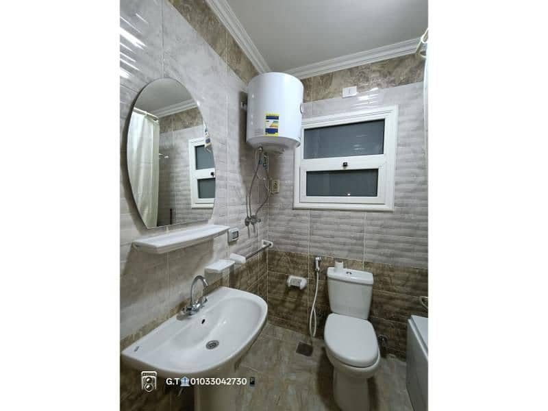 5 WhatsApp Image 2025-11-09 at 3.15. 54 PM (2). jpg