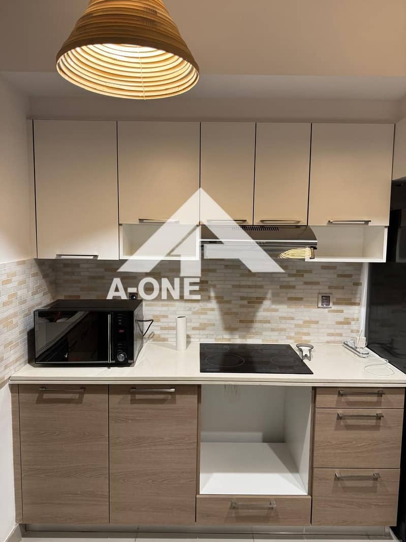 6 82a2c8ed-30fe-44d0-bf9c-e30c90f152a7. jpeg