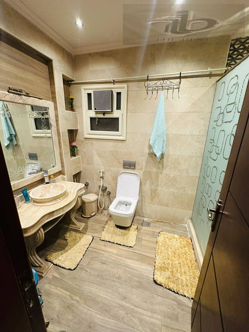 15 13E1AE8A-6C9D-45A0-8A57-13FFC95789FE. jpeg