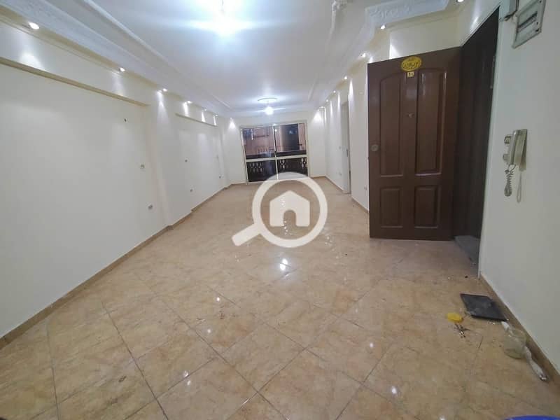 4 7135c2c9-ec8b-426a-9aa7-3e8293ae2a35. jpeg