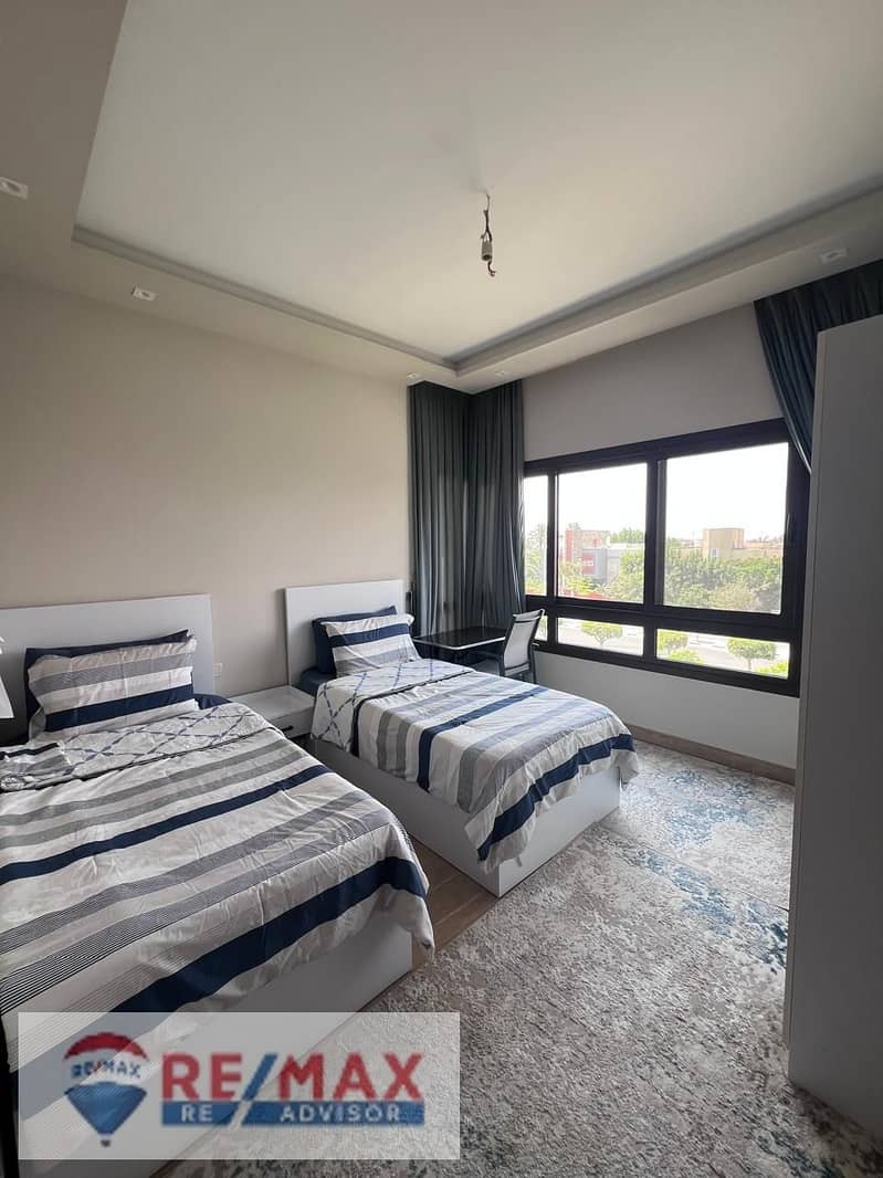 7 5988052935071878533. jpg