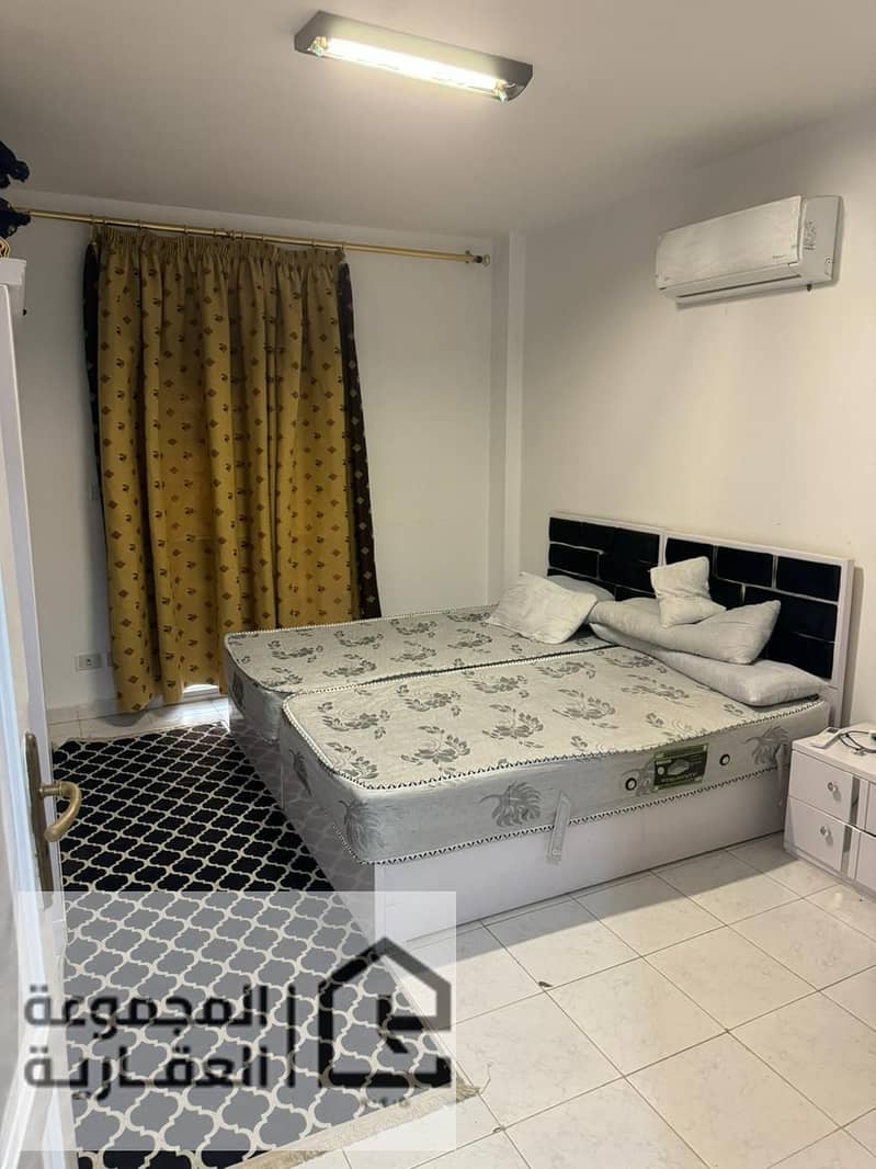 4 d2b8bd9e-f3a5-4c92-90a2-ce036638a0d3. jpg