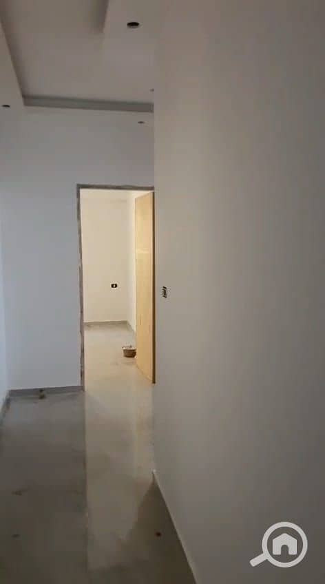 3 688e4729-ae31-4b1b-ba82-827ea3e97f8a. jpg