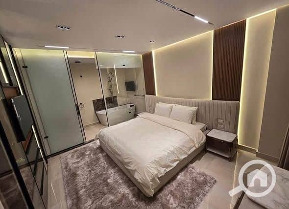 4 558794686_10234440392044715_5103293698463030218_n. jpg