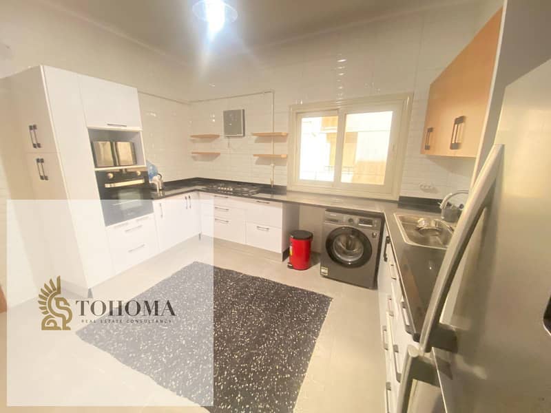 4 789fa1bb-b0da-48cb-aaaa-ee865258937f. jpg