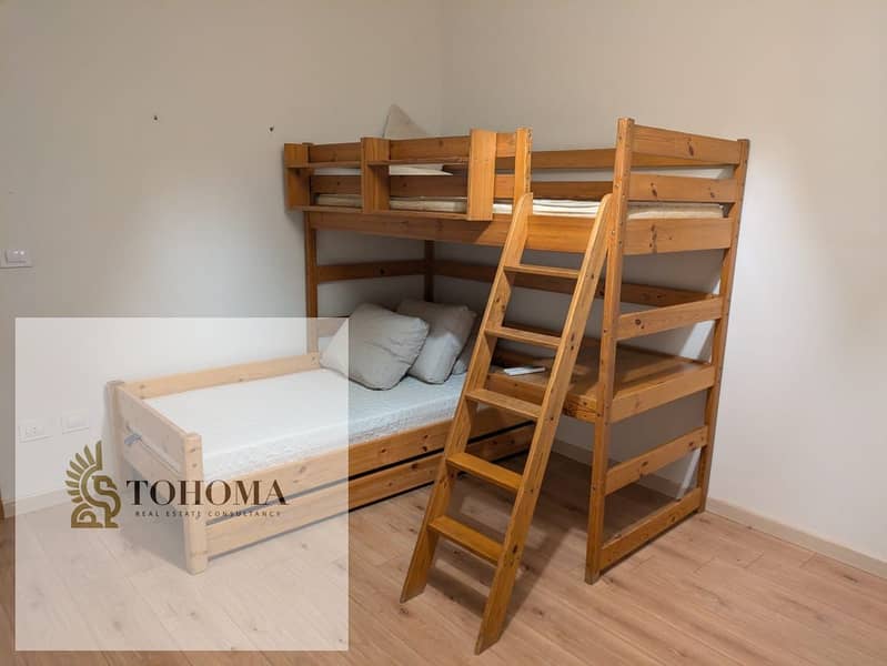 8 3f0ecee2-a67b-4d20-b9f6-0494ba78c1e7. jpg