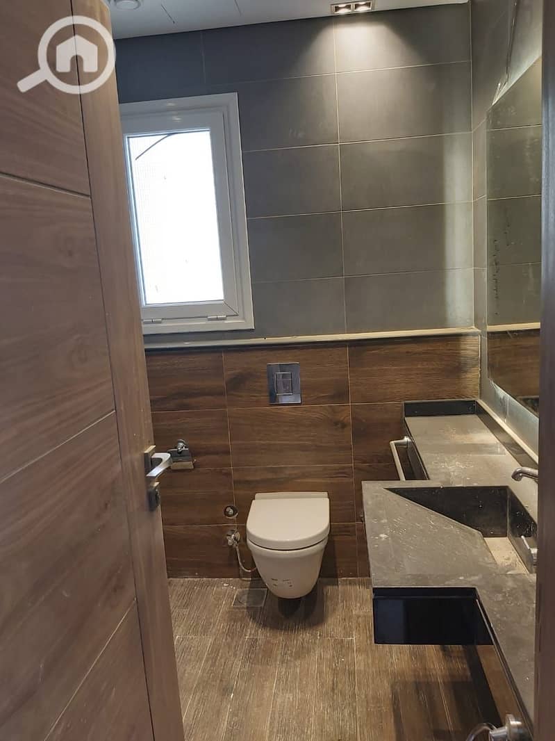 5 WhatsApp Image 2025-11-09 at 2.06. 23 PM (2). jpeg