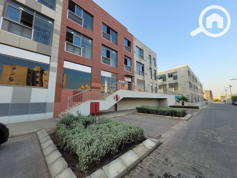 3 20230624_190727. jpg