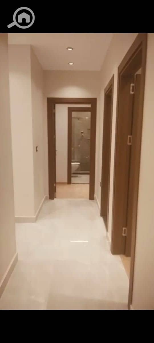 3 3d1ada33-3c4f-4d86-aef2-df826aad82d8. jpg