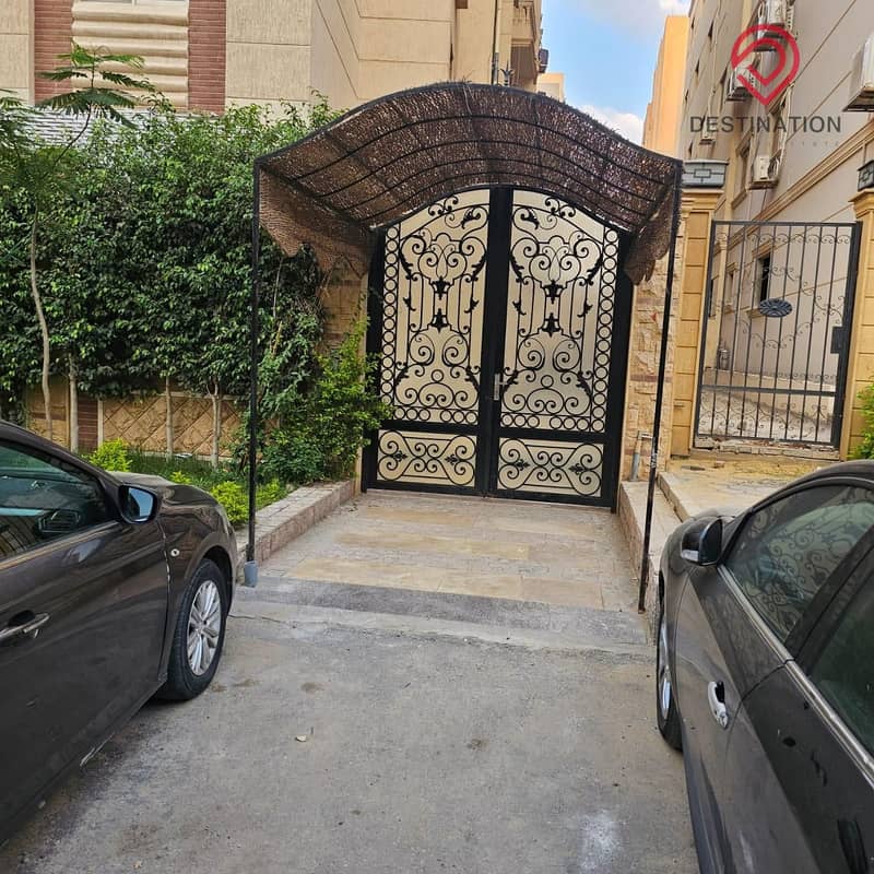 12 a2847049-08c3-4b38-b00f-859e15c753ea. jpg