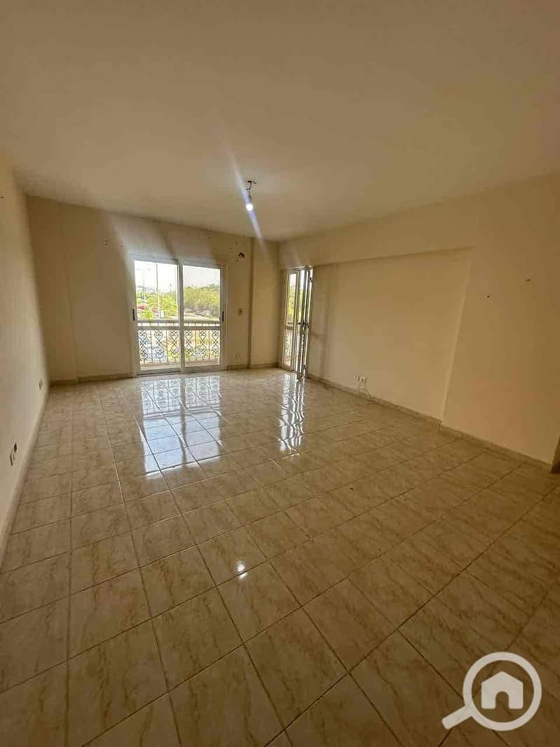 2 64ebb75e-e61b-42de-9429-3236d4a7ab2d. jpg