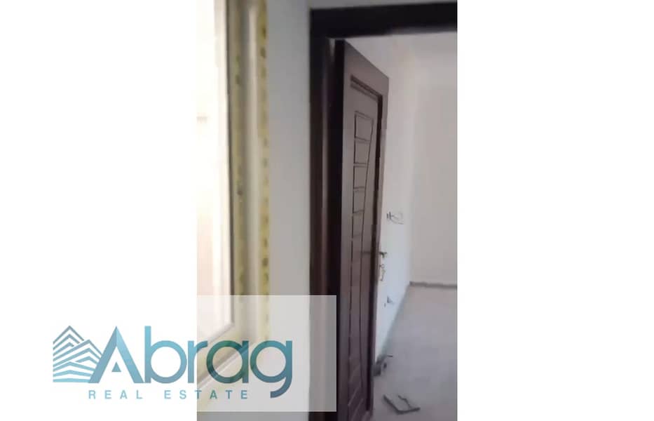 4 WhatsApp Image 2025-10-19 at 1.06. 01 PM (2). jpg