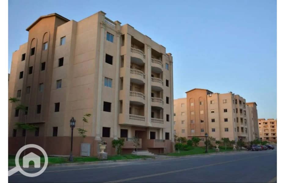 7 8128729-98933o. jpg