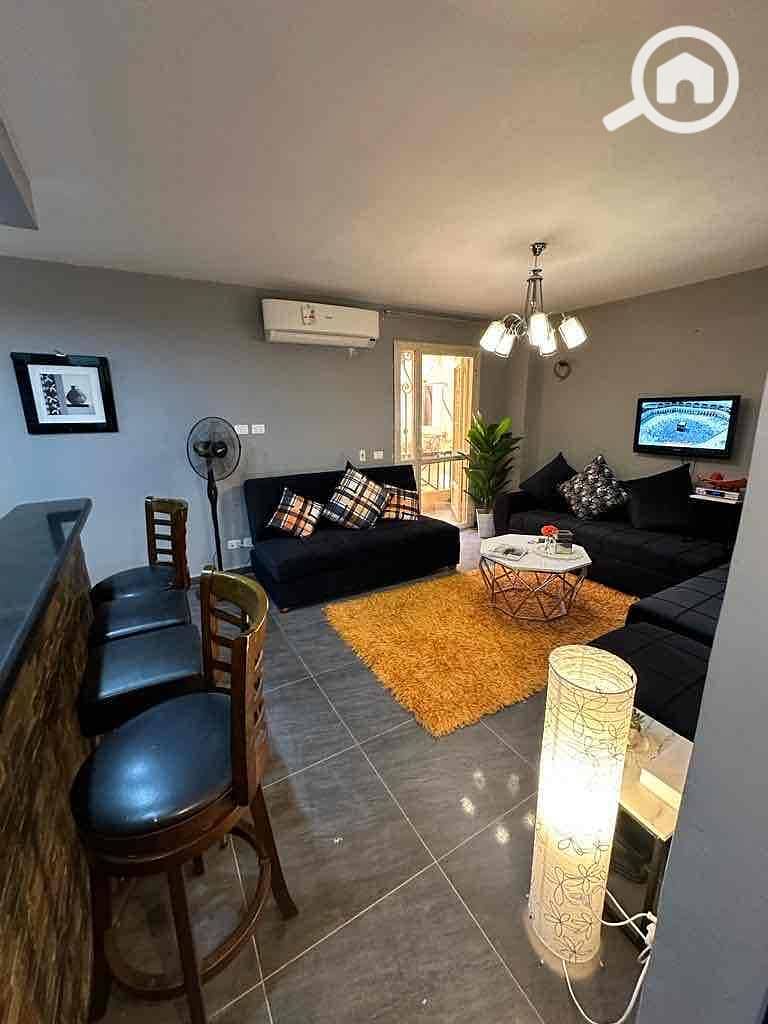 5 5b400275-d4f9-477a-8f1b-5388ee3590f3. jpg