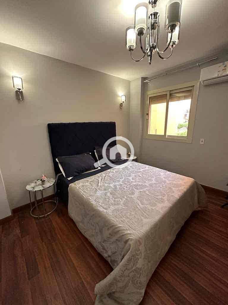 6 4536579d-6e63-4134-9243-8a0e6dff3e93. jpg