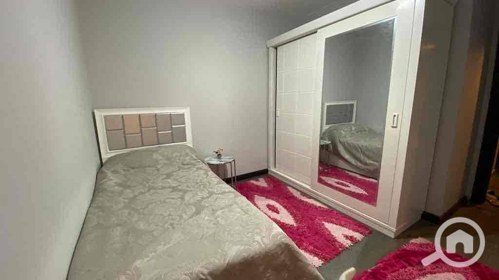 7 af50b6dd-2132-4987-a887-7e727c9c8277. jpg