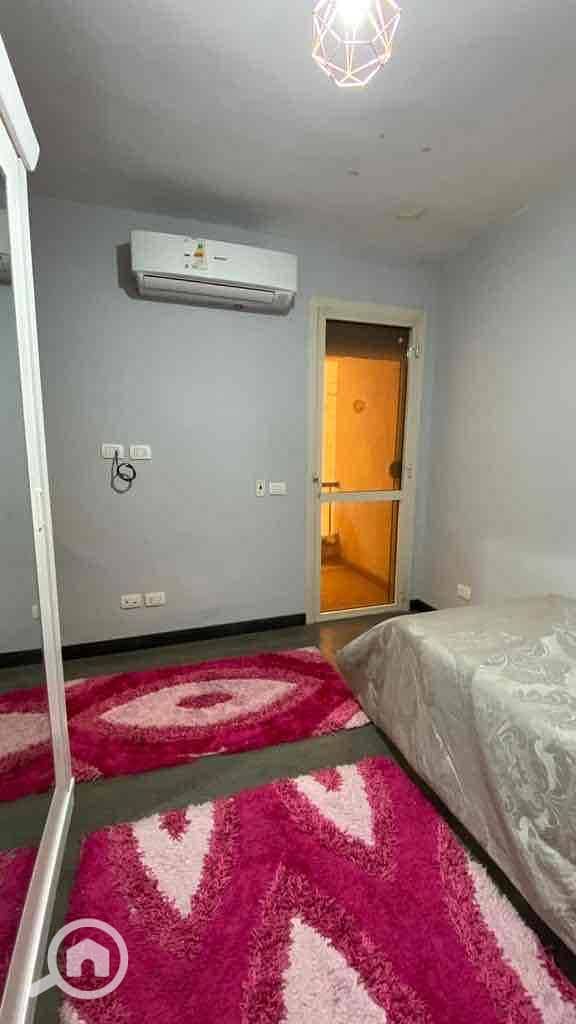 9 83d703cc-3bc7-4907-b9c3-0b12333183f2. jpg