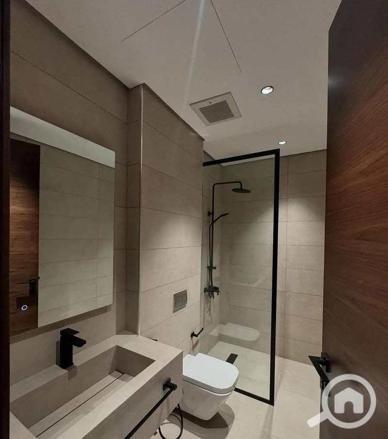 8 WhatsApp Image 2025-05-19 at 11.01. 38 PM (3). jpeg