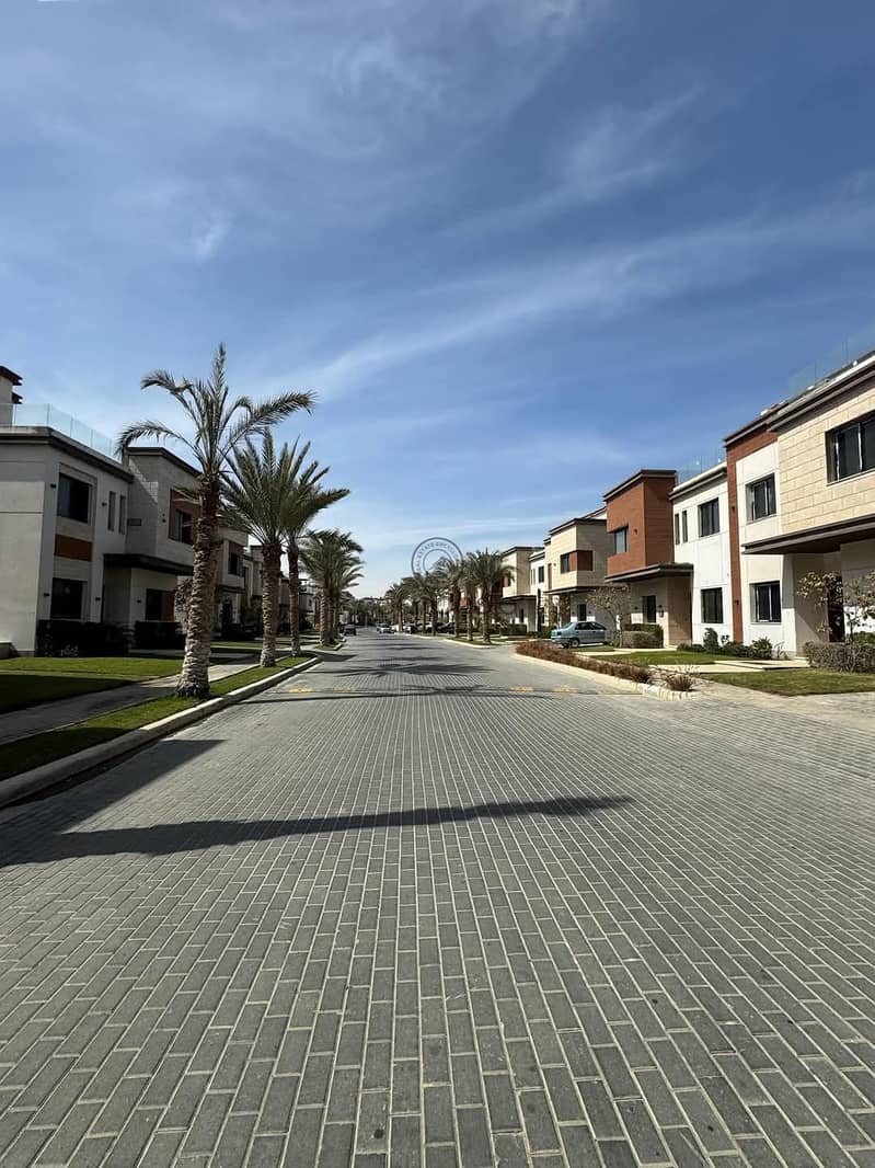 6 WhatsApp Image 2025-11-09 at 2.04. 57 PM (1). jpeg