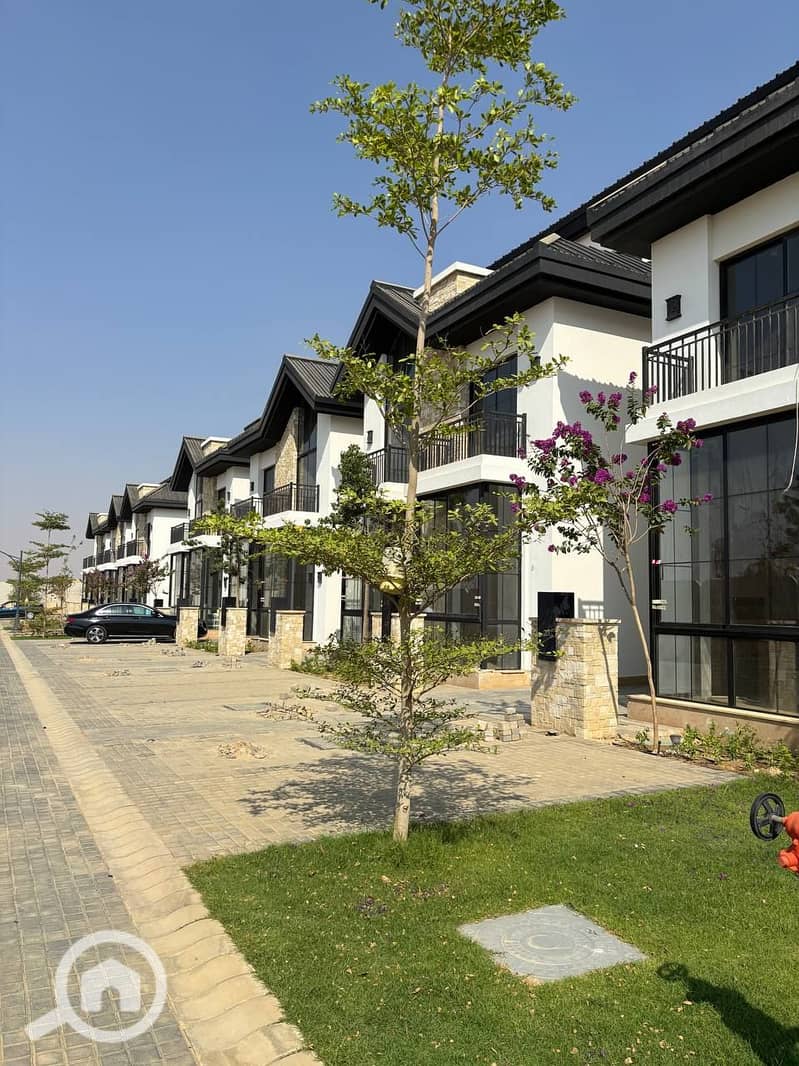 8 photo_2025-07-15_20-28-13. jpg