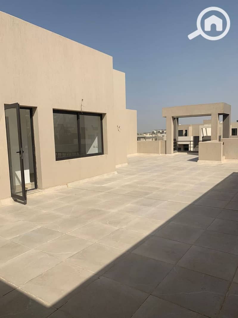 2 9ab0835f-6f15-4934-a139-3f5d85ec9fce. jpg