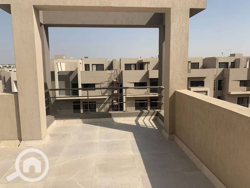 5 465d3c3f-0b86-44e4-8484-7799c27e5157. jpg