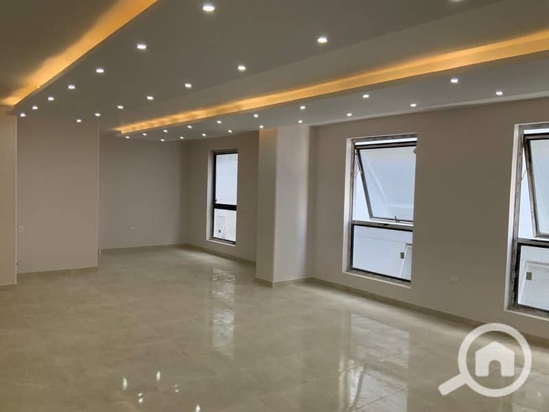 6 106m 60,000  . jpg