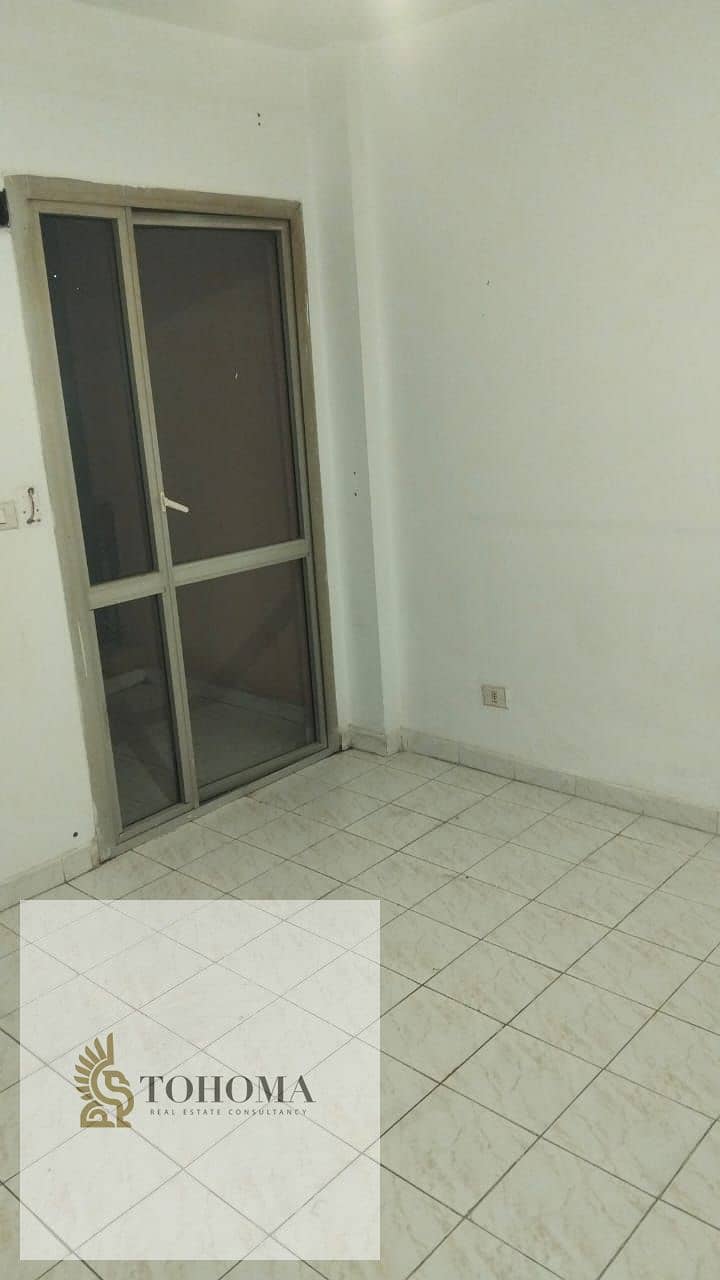 7 7e9d1b12-e4a1-47fb-9074-9d67372dd6de. jpg