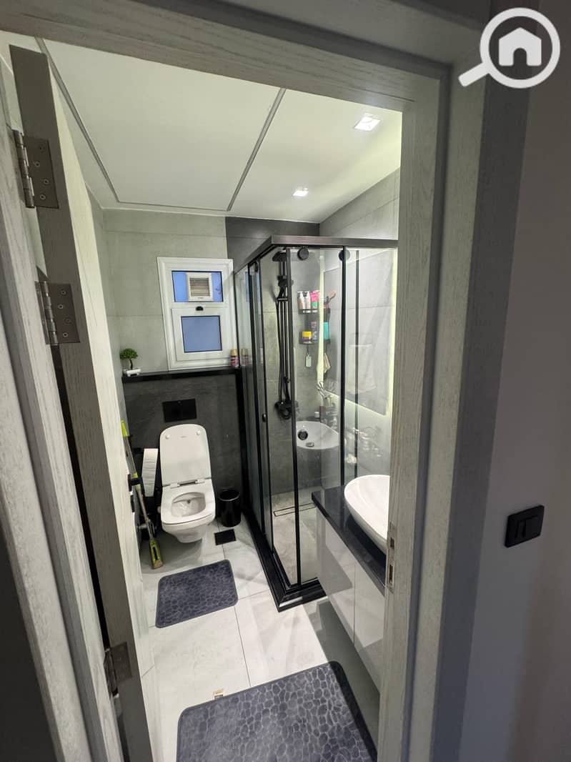 4 WhatsApp Image 2025-11-09 at 4.45. 18 PM. jpeg