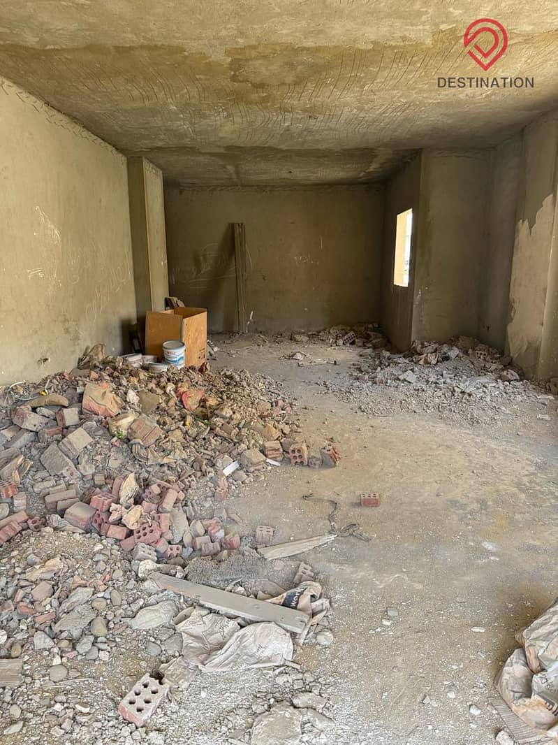 2 0ebc4542-c5ac-4c2b-b9ee-8fda36a41f3a. jpg