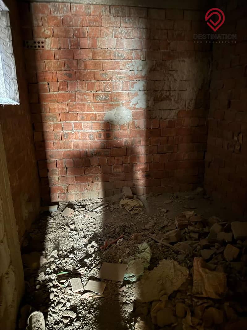 5 52c48851-4578-4486-9e1f-c01c38d02b17. jpg