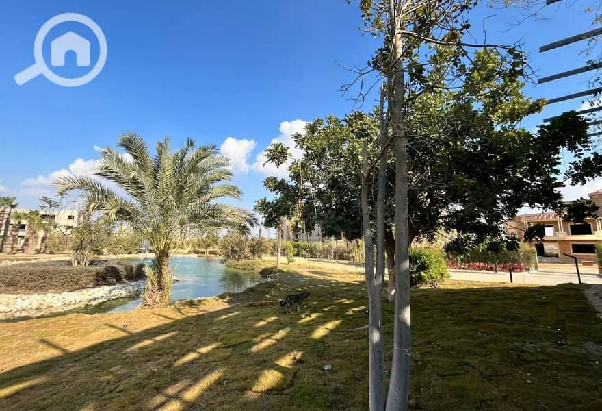 6 8205908-b801fo. JPG