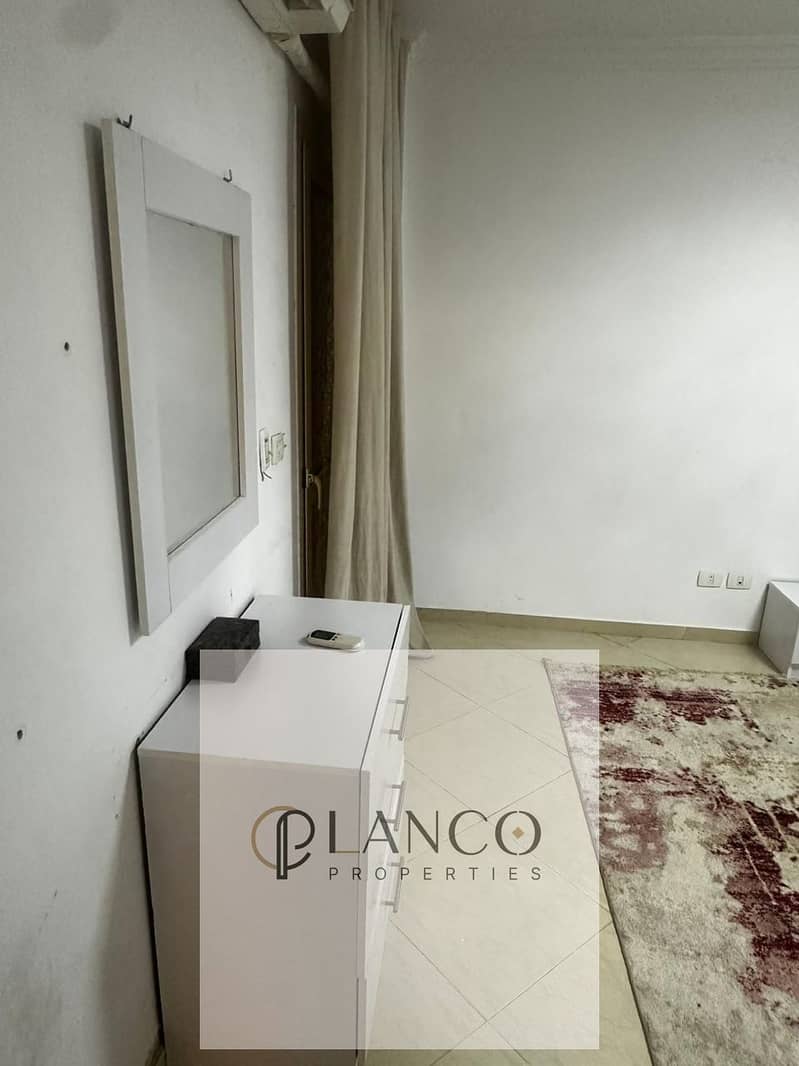 10 WhatsApp Image 2025-08-22 at 21.54. 53_8a1c41ac. jpg