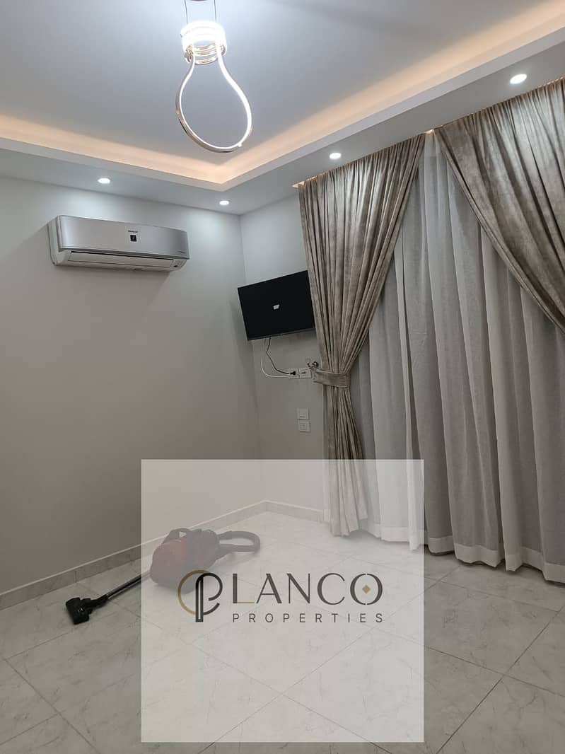 14 صورة واتساب بتاريخ 2025-09-22 في 12.58. 33_561af12e. jpg