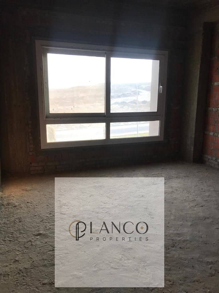 2 7a7991be-5f37-46eb-9d01-104ea67ee94c. jpeg