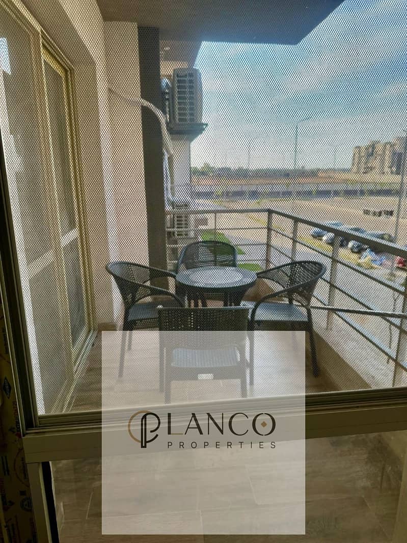 11 4cc074a4-0a10-4ea7-85ef-3d0f3aa93720. jpeg