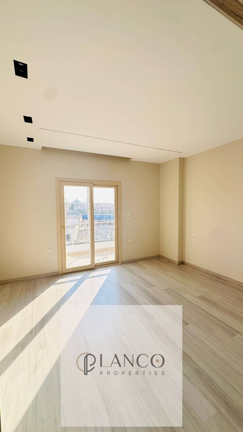 6 WhatsApp Image 2025-10-21 at 19.36. 40_8d9e85c3. jpg